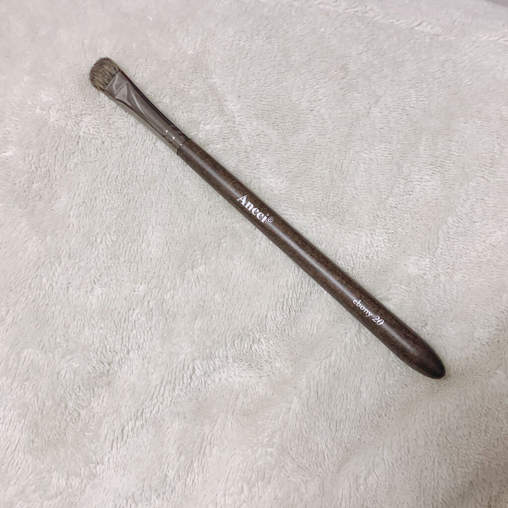ebony 20/Ancci brush/メイクブラシを使ったクチコミ(3枚目)
