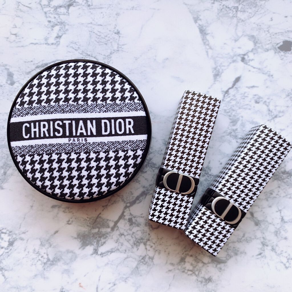 ディオールスキン フォーエヴァー グロウ クッション 0N ニュートラル  <ニュー ルック エディション> (数量限定品)（生産終了）/Dior/クッションファンデーションを使ったクチコミ（2枚目）