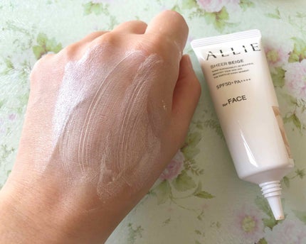 アリィー クロノビューティ カラーチューニングUV/アリィー/日焼け止めクリームを使ったクチコミ(3枚目)