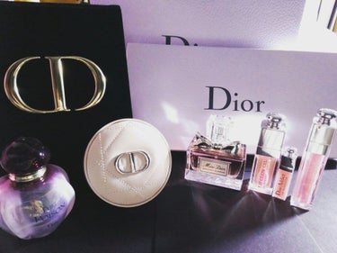 Dior ピュア プワゾン オードゥ パルファンのクチコミ「女子高生がオススメするDiorの商品を紹介します。メイクアイテムから香水も一気にこの投稿でしよ.....」（1枚目）