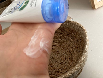 レイヴィー ハンド&ネイルクリームゴートミルク/Leivy/ハンドクリームを使ったクチコミ(2枚目)