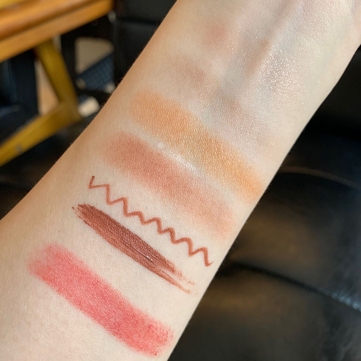 シグニチャー カラー アイズ/SUQQU/アイシャドウパレットを使ったクチコミ(8枚目)