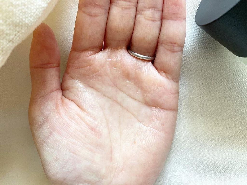  ハイドレイティング ウォーターエッセンス ＋/ジュリーク/化粧水を使ったクチコミ（3枚目）