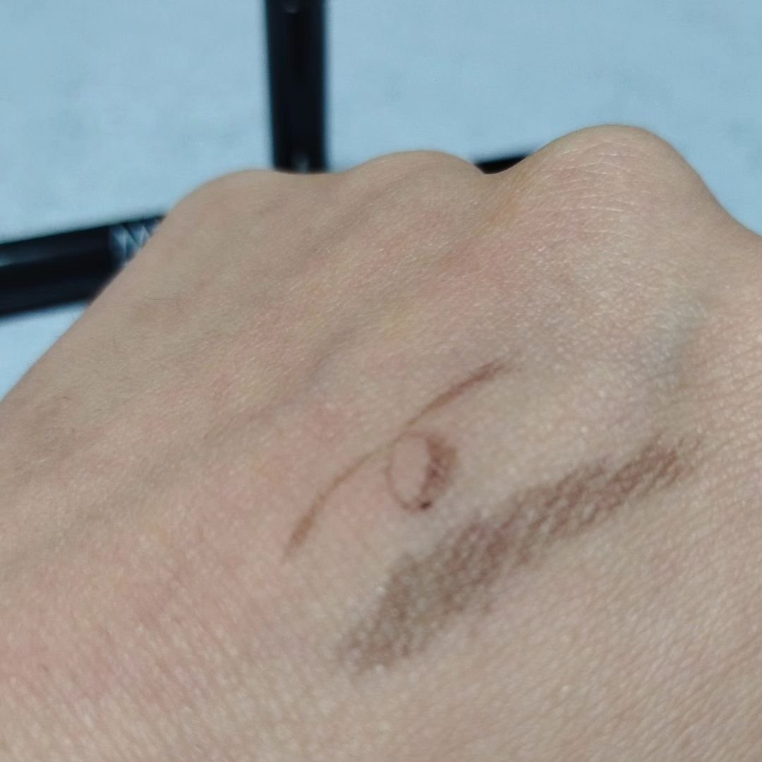 ウルトラキープアイブロウペン ダークブラウン/メイクプロポーション/眉ティントを使ったクチコミ（2枚目）