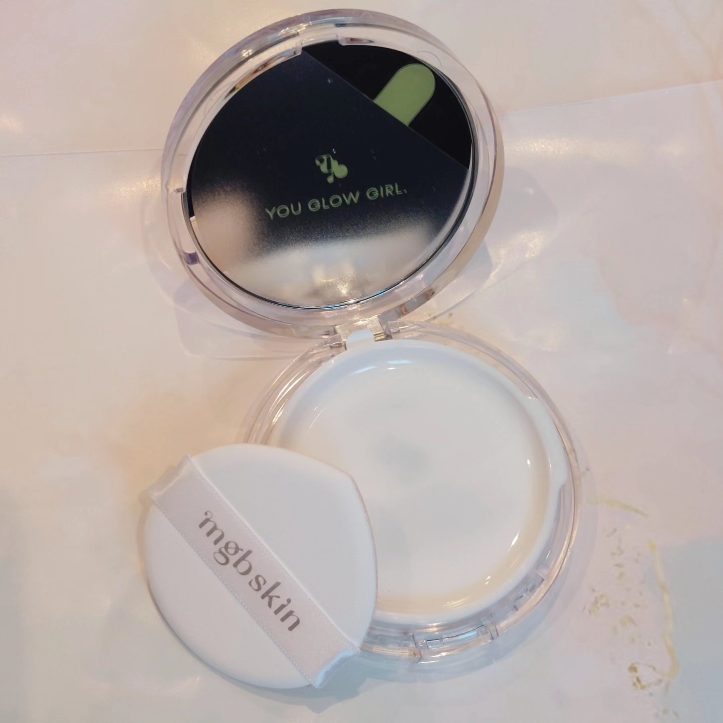 グロウ サン クッション/mgb skin/クッションファンデーションを使ったクチコミ（2枚目）