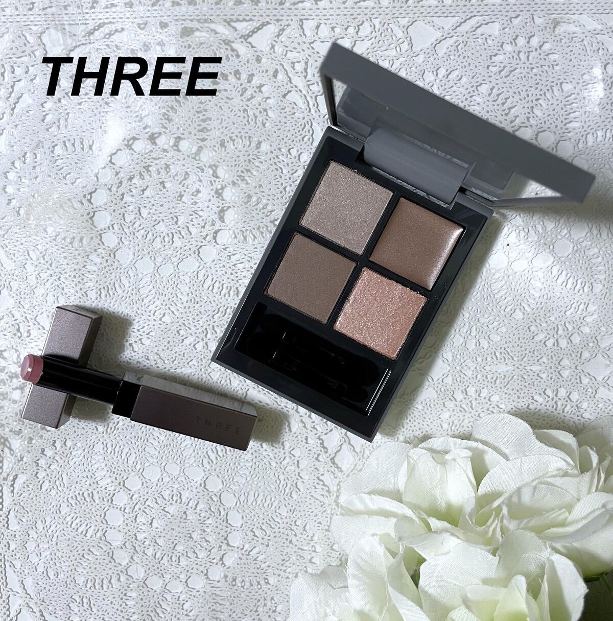 ゆき on LIPS 「初めてTHREEのアイシャドウとリップ購入しました☺️ブラウン..」(1枚目)