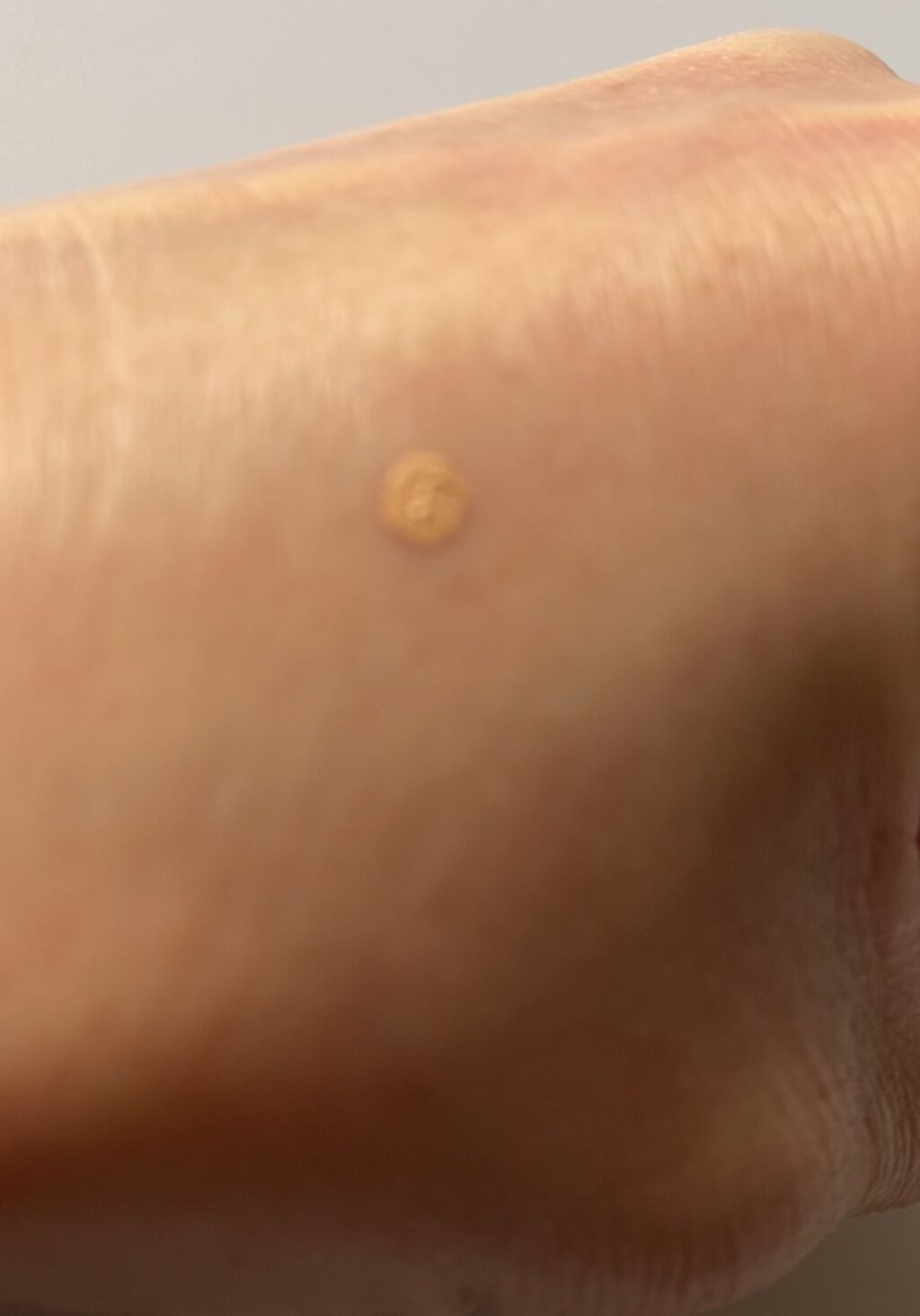 ストレッチコンシーラー 10 ライト系/CEZANNE/リキッドコンシーラーを使ったクチコミ（3枚目）