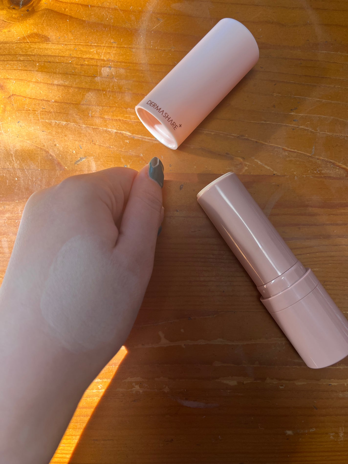 ヴィーガンナチュラルカバースティックファンデーション/DERMASHARE/その他ファンデーションを使ったクチコミ(2枚目)