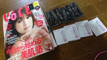 VOCE 2018年11月号/VoCE (ヴォーチェ)/雑誌を使ったクチコミ（1枚目）