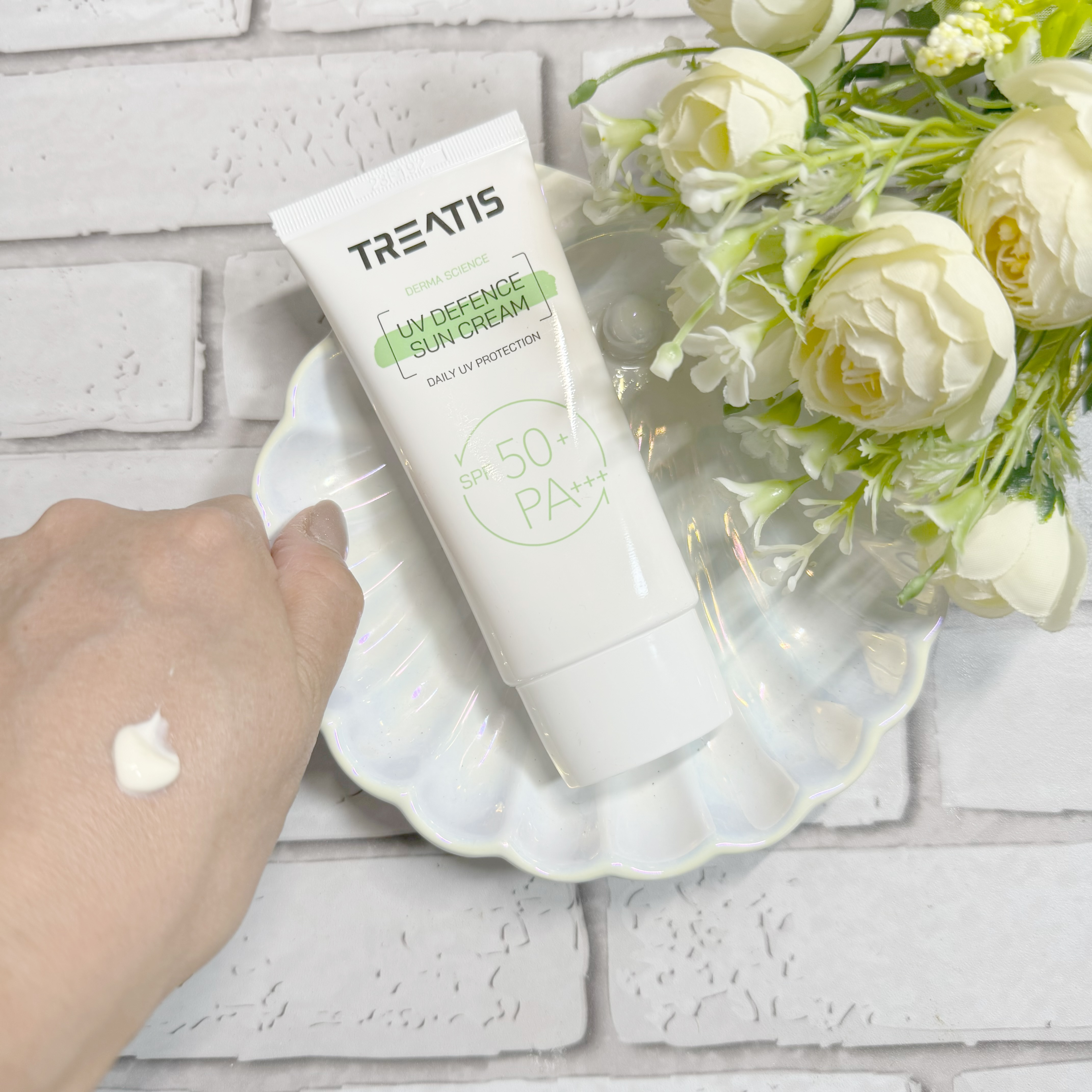 UVディフェンスサンクリーム/TREATIS/日焼け止めミスト・スプレーを使ったクチコミ（2枚目）