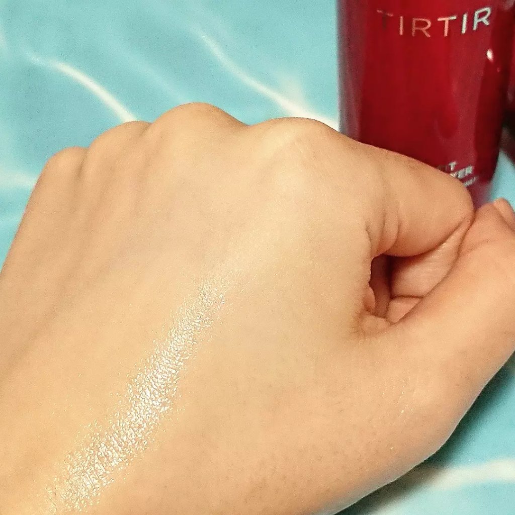 マスクフィット メイクアップフィクサー/TIRTIR(ティルティル)/フィックスミストを使ったクチコミ（2枚目）