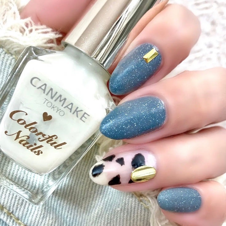 カラフルネイルズ/キャンメイク/マニキュアを使ったクチコミ(3枚目)