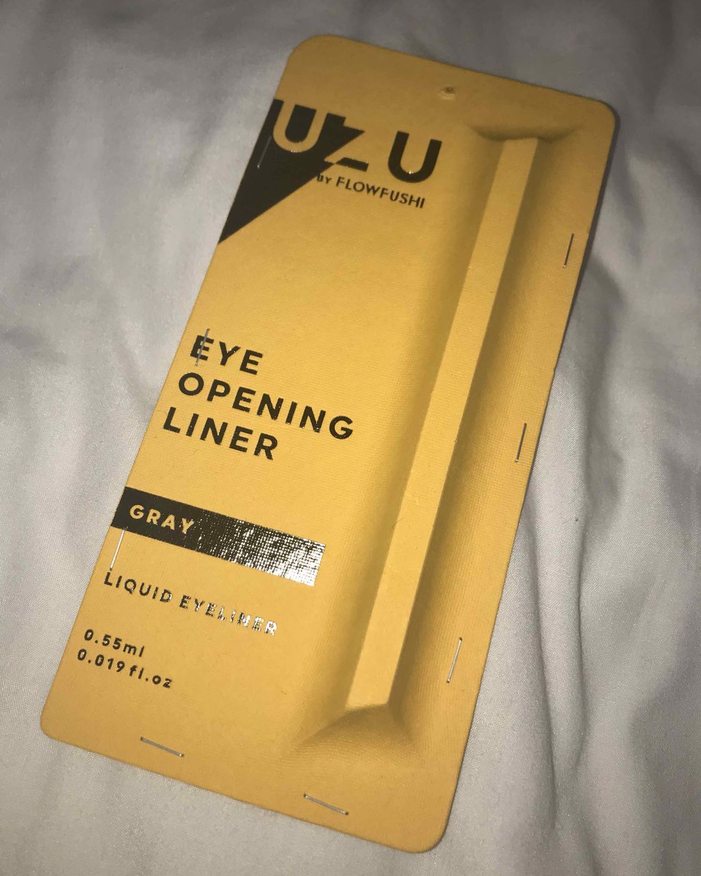 EYE OPENING LINER GRAY/UZU BY FLOWFUSHI/リキッドアイライナーを使ったクチコミ（2枚目）