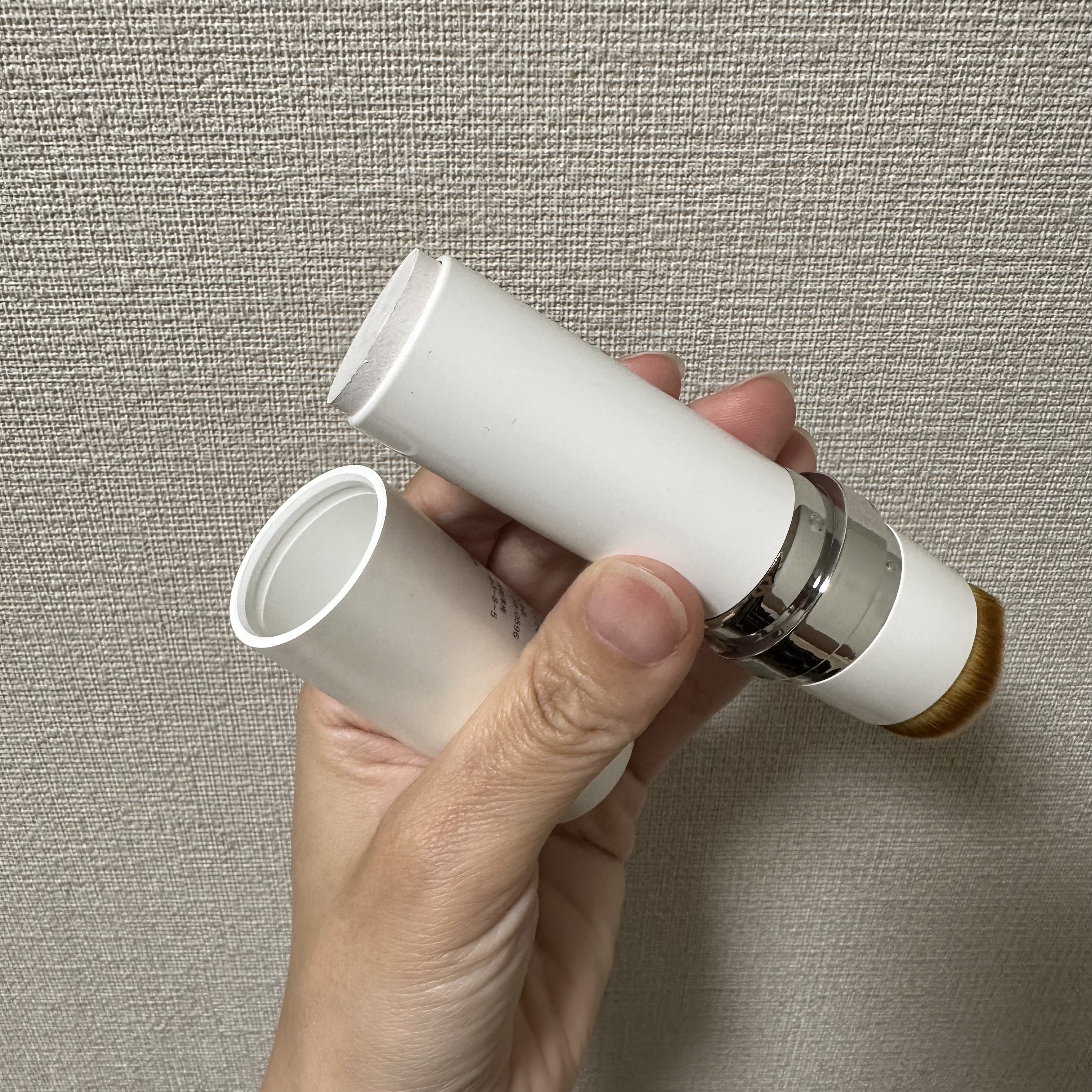 シルキースティックファンデーション/KAMIKA/その他ファンデーションを使ったクチコミ（3枚目）