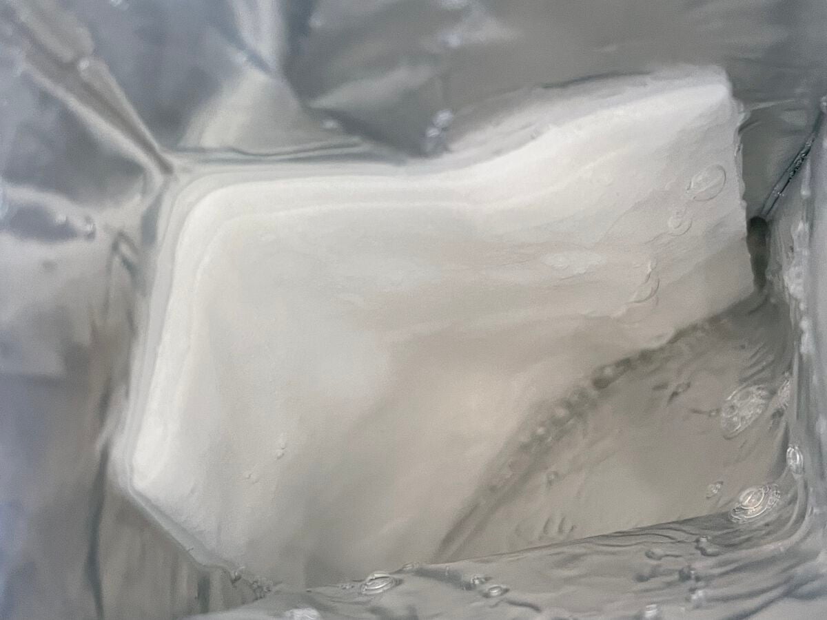 カプセルアンプルマスク カメリア リフティング(ハリ弾力)/SLOWTHERAPY/シートマスク・パックを使ったクチコミ(2枚目)