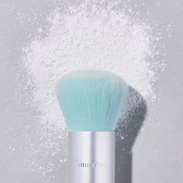 ノーセバム フィニッシングパウダー/innisfree/ルースパウダーを使ったクチコミ（1枚目）