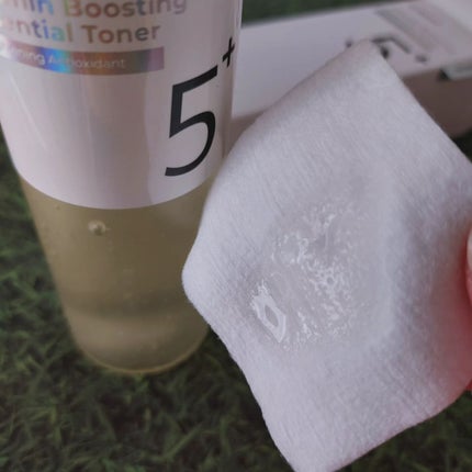 暁子 on LIPS 「水分感たっぷり。洗顔後コットンにたっぷり浸してやさしく拭き取り..」(4枚目)