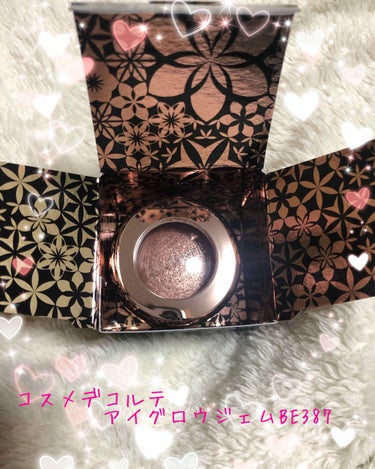 COSME DECORTE
アイグロウ ジェム　BE387
¥2700+税

一色でグラデーションが出来る優れもの💕
ラメが細かくてくどくならないし、綺麗に仕上がります✨
お友達の誕生日プレゼントにも喜