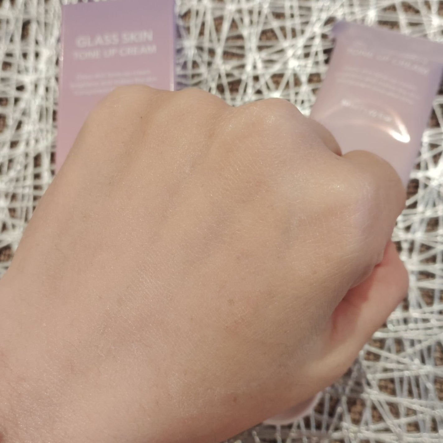 グラススキントーンアップクリーム 50ml/Cell Fusion C(セルフュージョンシー)/化粧下地を使ったクチコミ(3枚目)