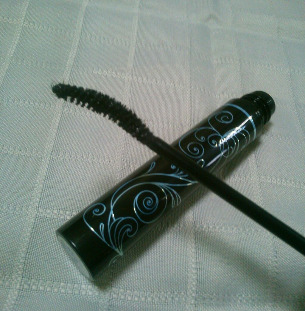 エアリーカールマスカラ/CEZANNE/マスカラを使ったクチコミ(2枚目)