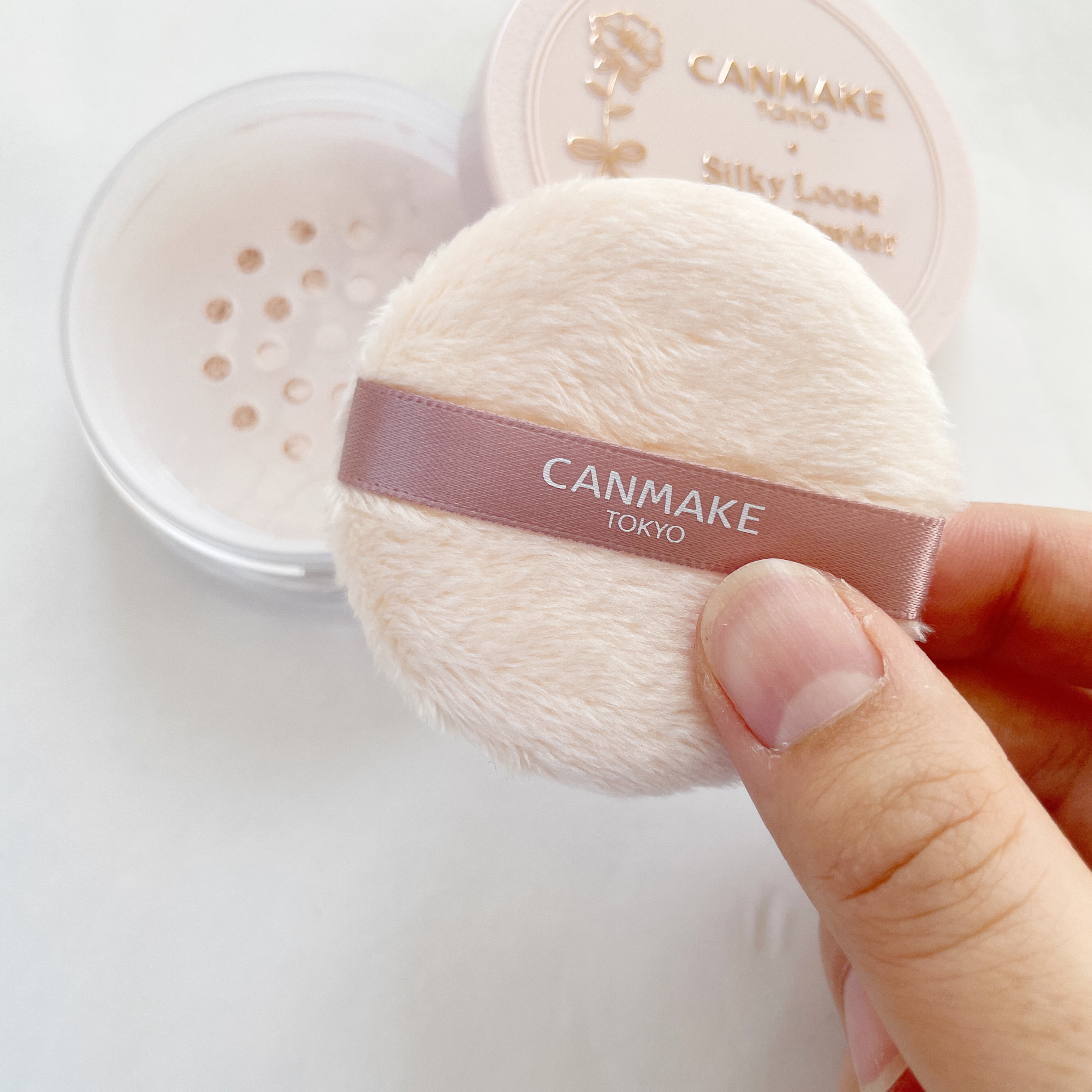 シルキールースモイストパウダー/キャンメイク/ルースパウダーを使ったクチコミ（3枚目）