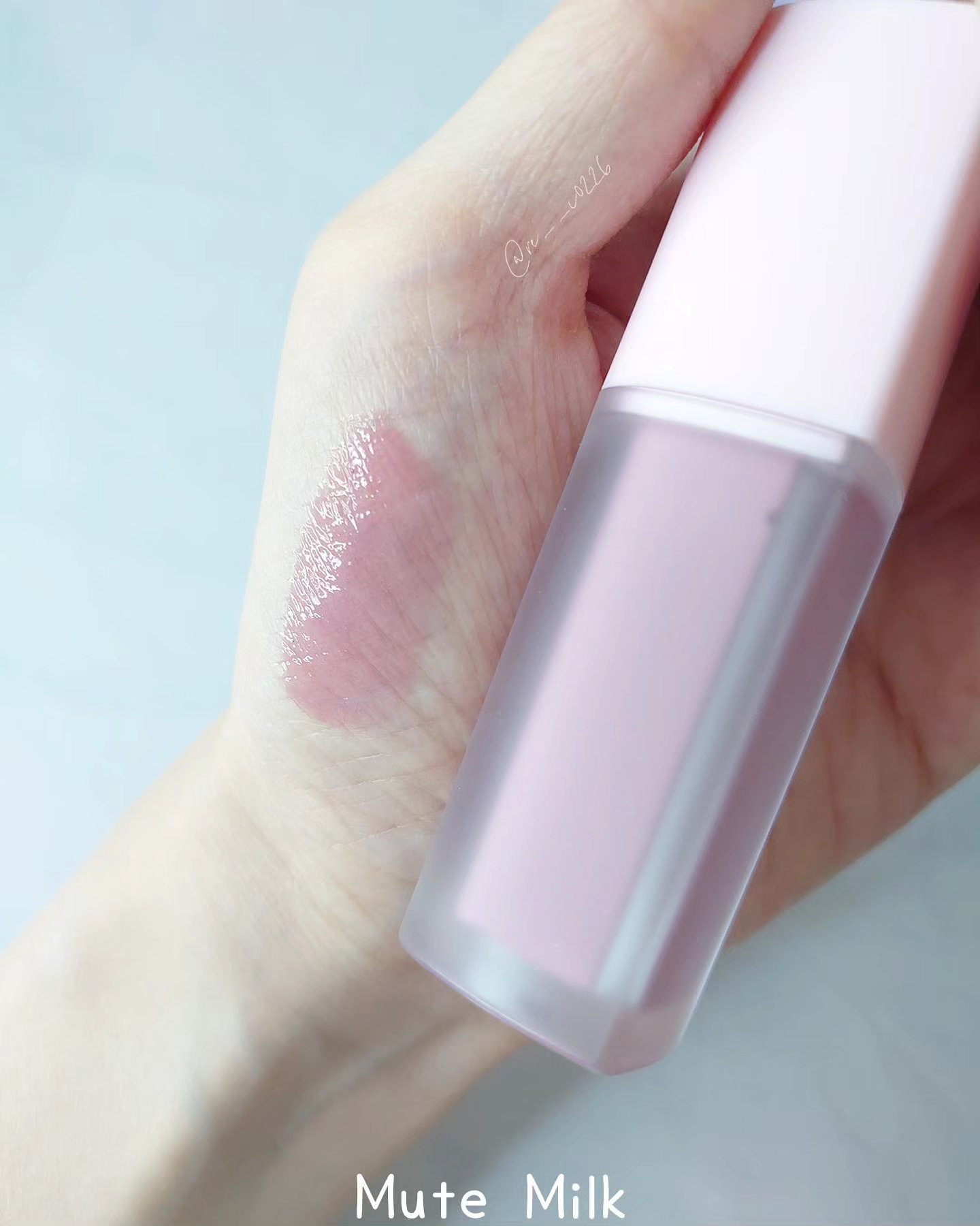 ミルクハートティントリップアンドチーク ミュートミルク/Merrymonde/リップティントを使ったクチコミ（3枚目）