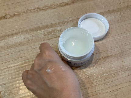 スパ&ミネラル エッセンス ジェル/IONA/フェイスクリームを使ったクチコミ(3枚目)