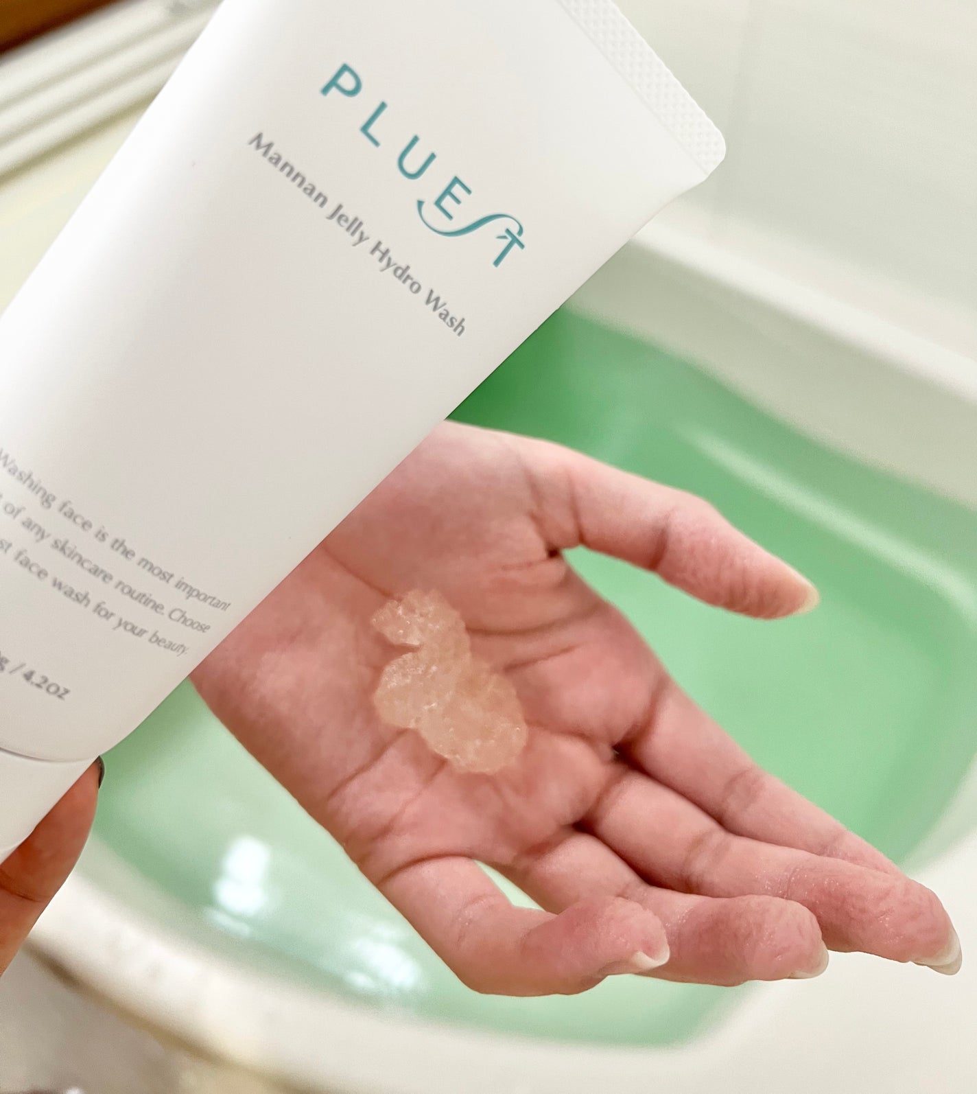 UNI on LIPS 「クルミなど固いスクラブは肌を傷つけるから苦手💦この商品はマンナ..」(2枚目)