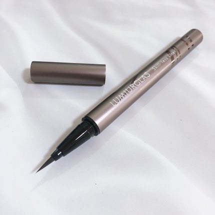 スキルレスライナー/LUMIURGLAS/リキッドアイライナーを使ったクチコミ(2枚目)