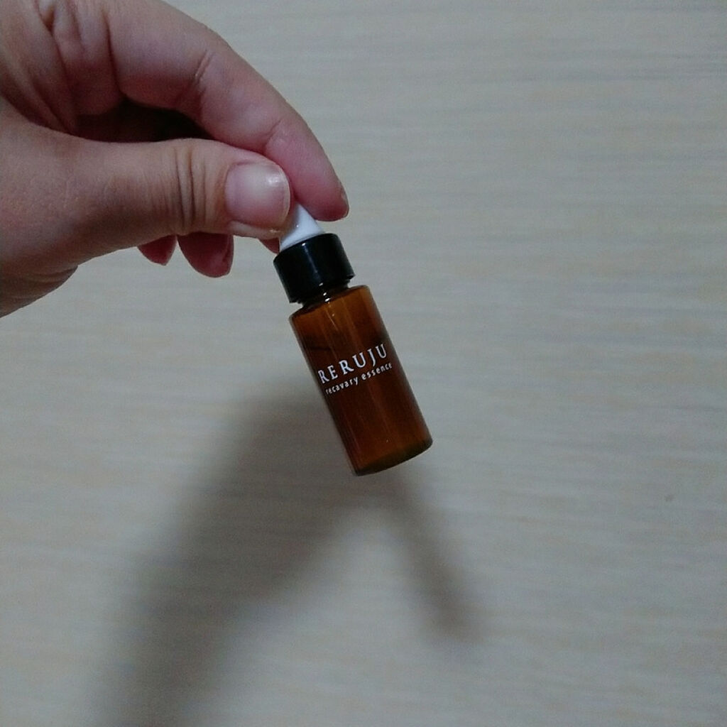 リルジュ リカバリィエッセンス/RERUJU(リルジュ)/美容液を使ったクチコミ（3枚目）