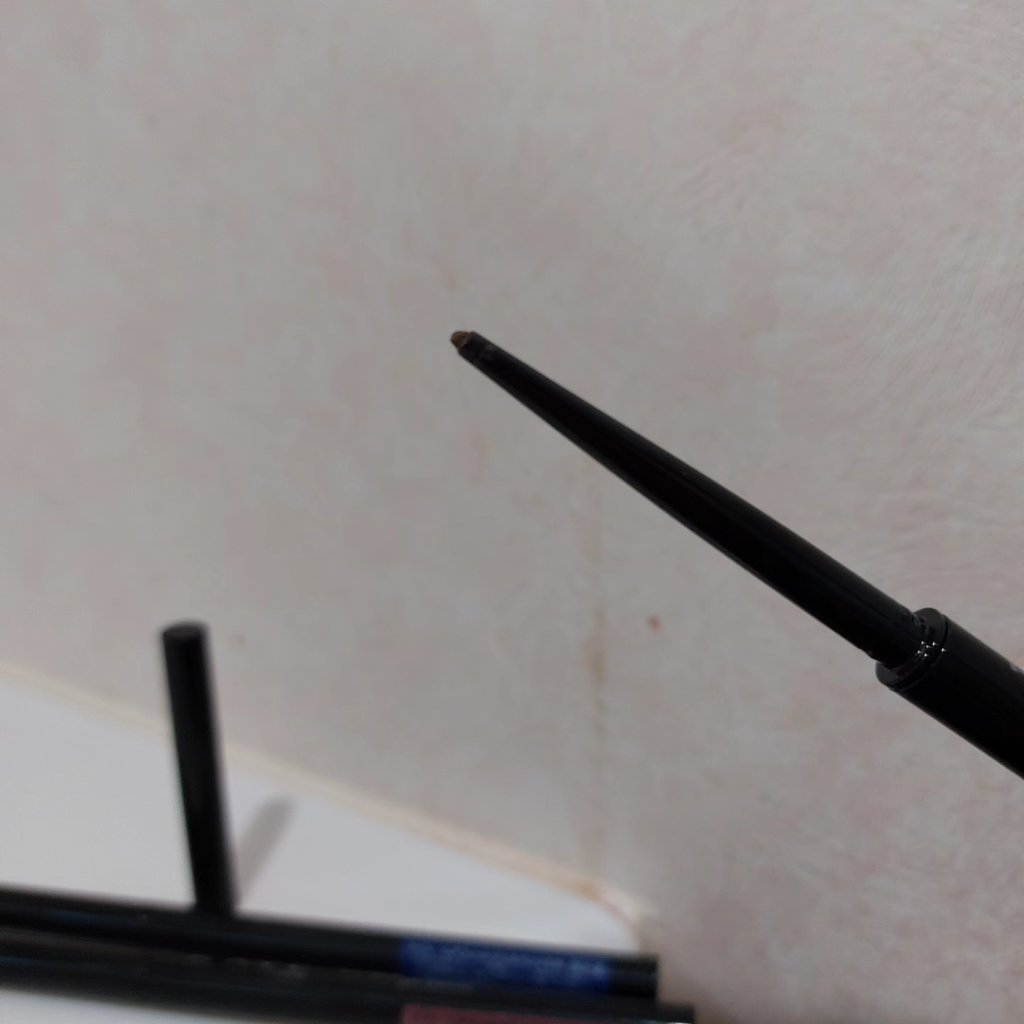 ケイト レアフィットジェルペンシルN BU-2 ネイビーブルー/KATE/ジェルアイライナーを使ったクチコミ（2枚目）