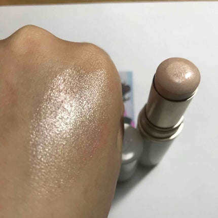 トゥルーディメンションラディアンスバーム/hince/スティックハイライトを使ったクチコミ(2枚目)