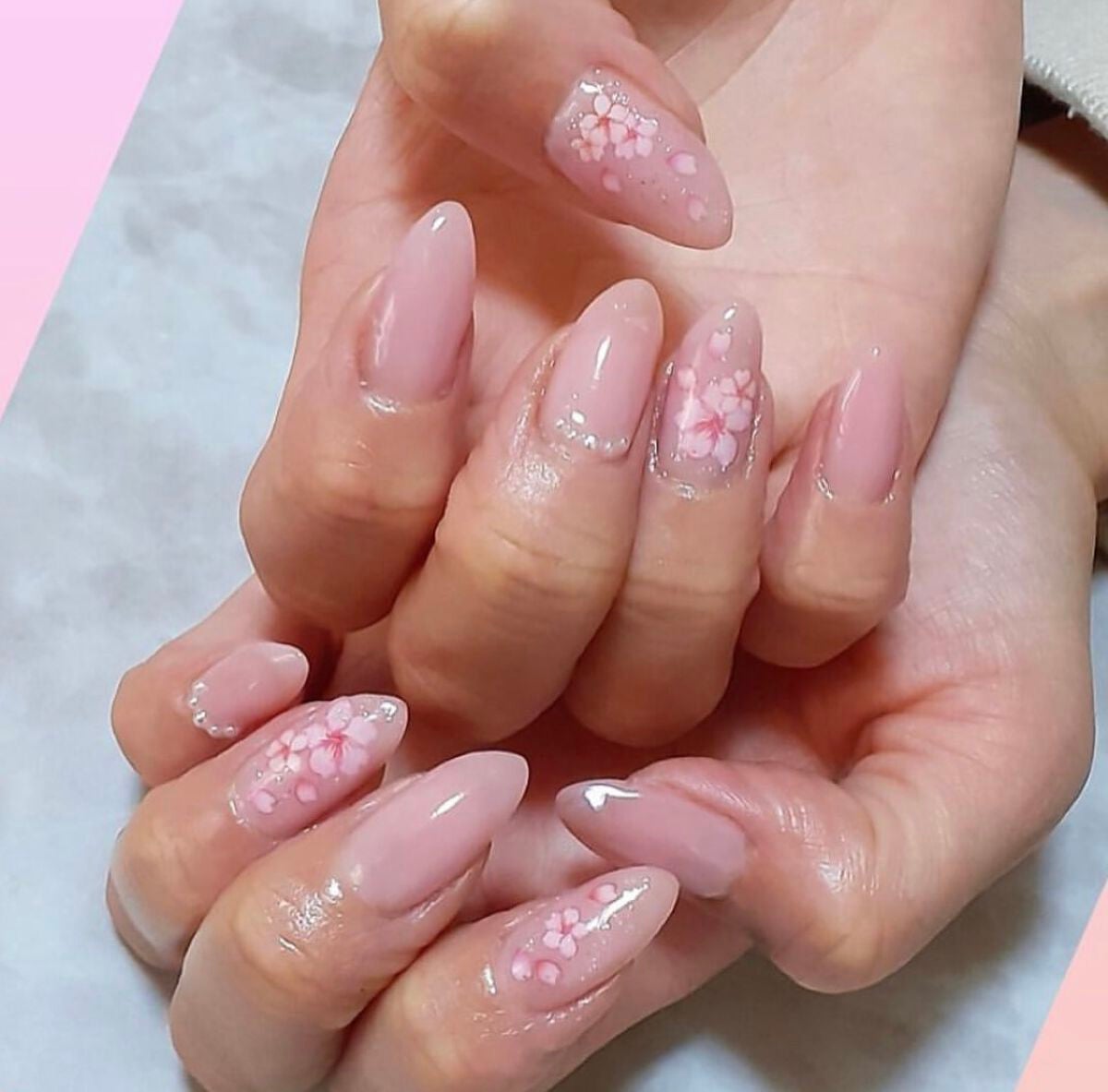 riii-.-noo on LIPS 「💅2022✨2022年のネイルまとめです✨#ネイル#ジェルネイ..」(4枚目)