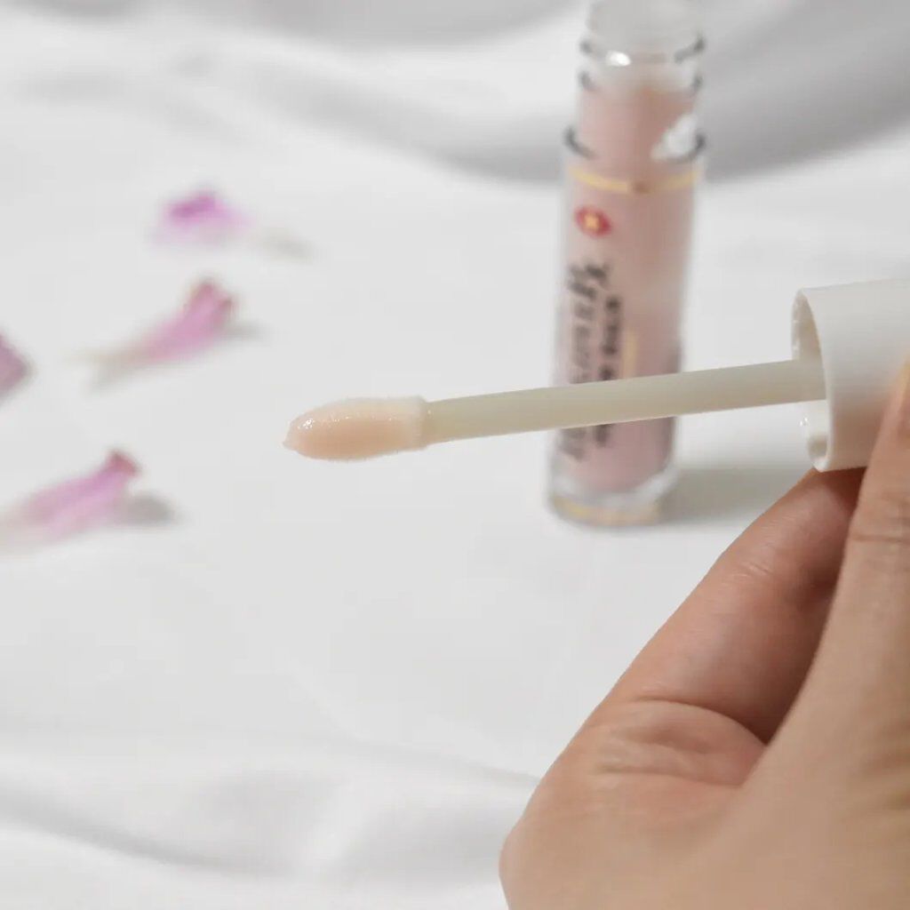 ～トゥー フェイスド ハングオーバー～ ピロー バーム リップ トリートメント/Too Faced/リップ美容液を使ったクチコミ（2枚目）