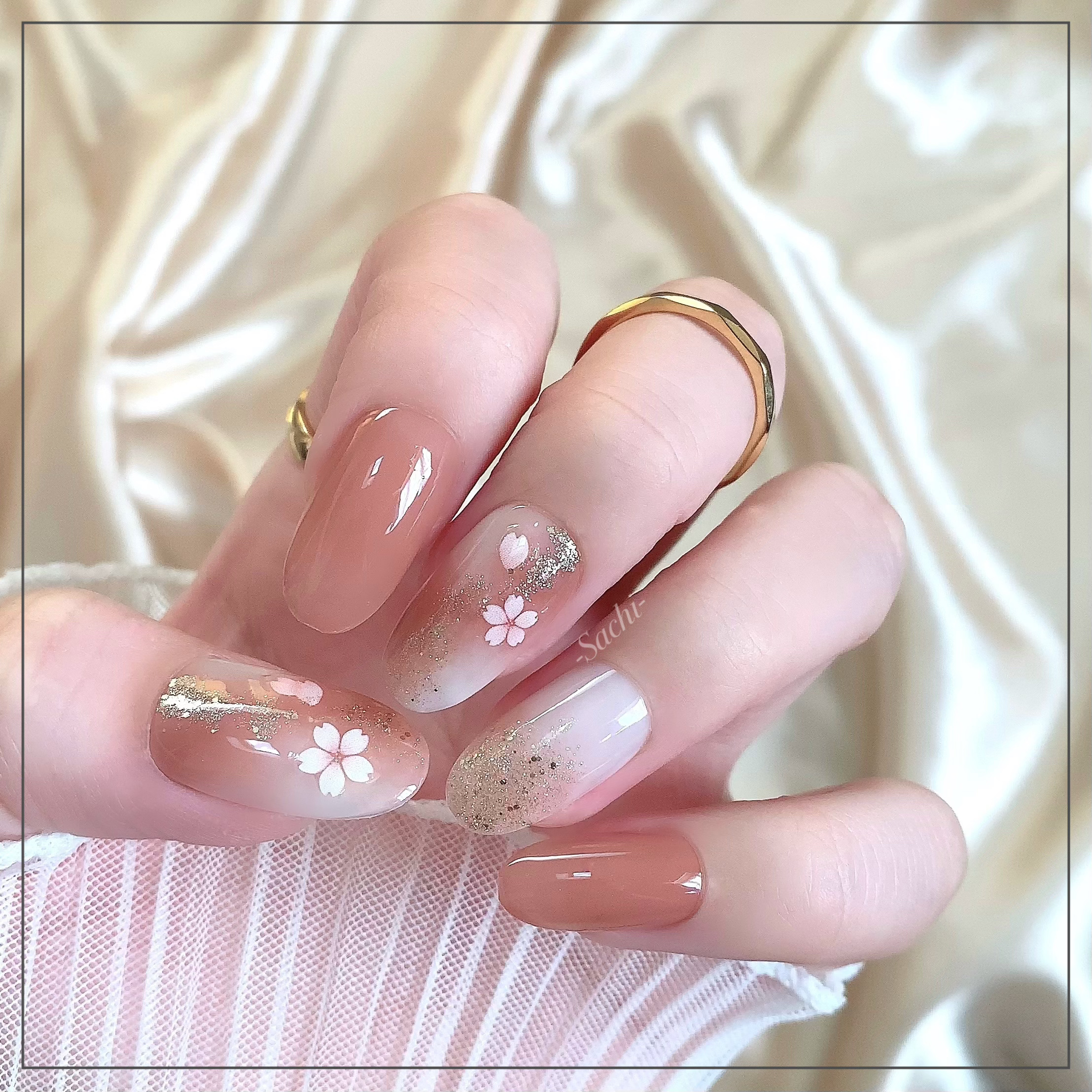 ネイルホリック Jungle Glitter/ネイルホリック/マニキュアを使ったクチコミ（3枚目）