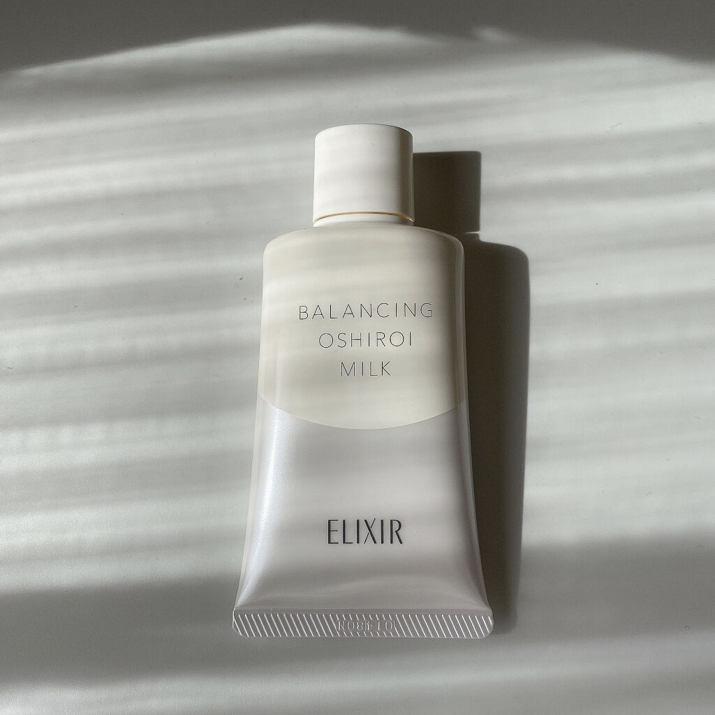 エリクシール エリクシール ルフレ バランシング おしろいミルクのクチコミ「Let's ノーファンデ。


♡エリクシール
おしろいミルク
・
・
下地いらずの朝用乳.....」（2枚目）