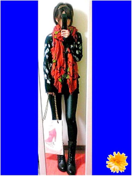 Nico on LIPS 「雑談です。20代の頃のわたし。blogやってた頃。この時の服で..」(6枚目)