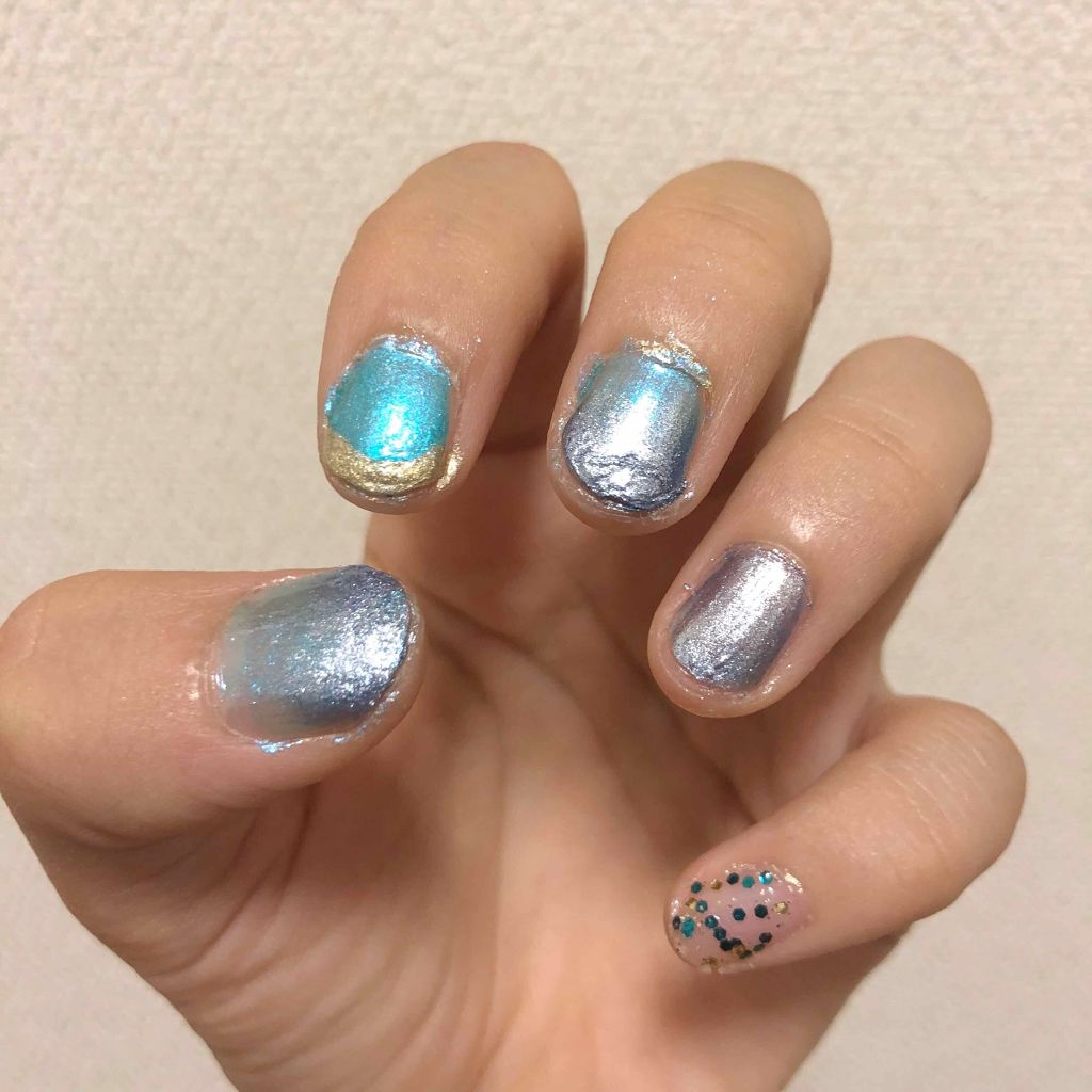 ITGグリッターネイル/DAISO/マニキュアを使ったクチコミ(3枚目)