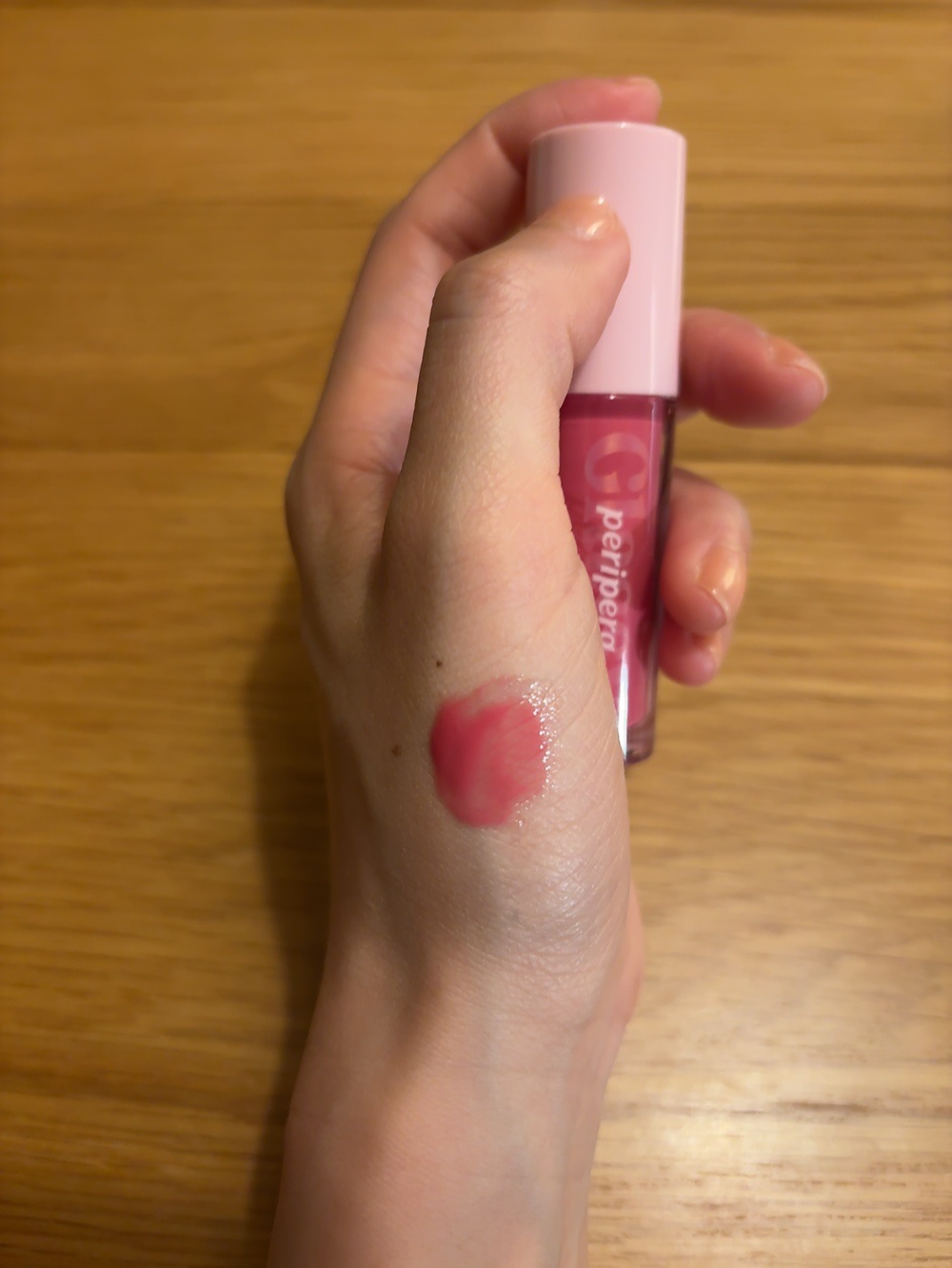 インク グラスティング リップ グロス 13 ゲット ハッピー(GET HAPPY)/PERIPERA/リップグロスを使ったクチコミ（1枚目）