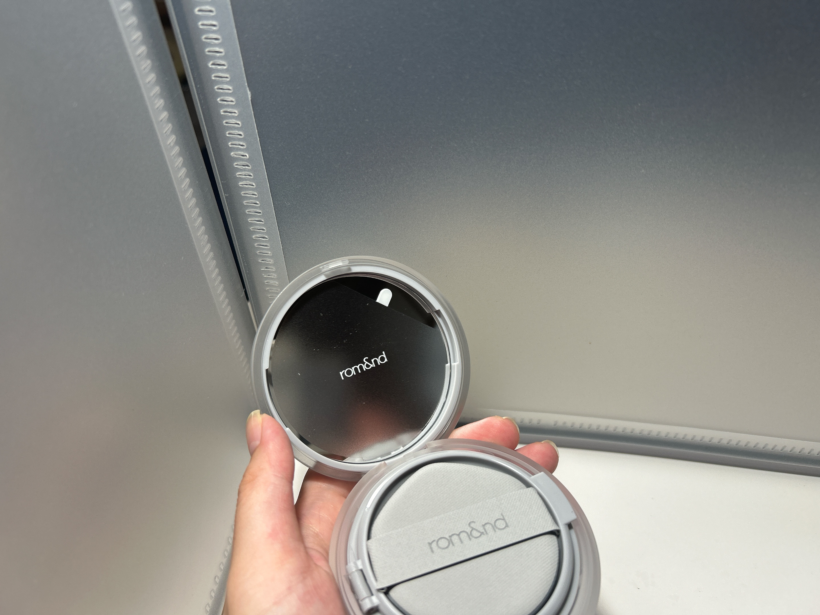 ヌーゼロクッション 03 ナチュラル 21/rom&nd/クッションファンデーションを使ったクチコミ（3枚目）