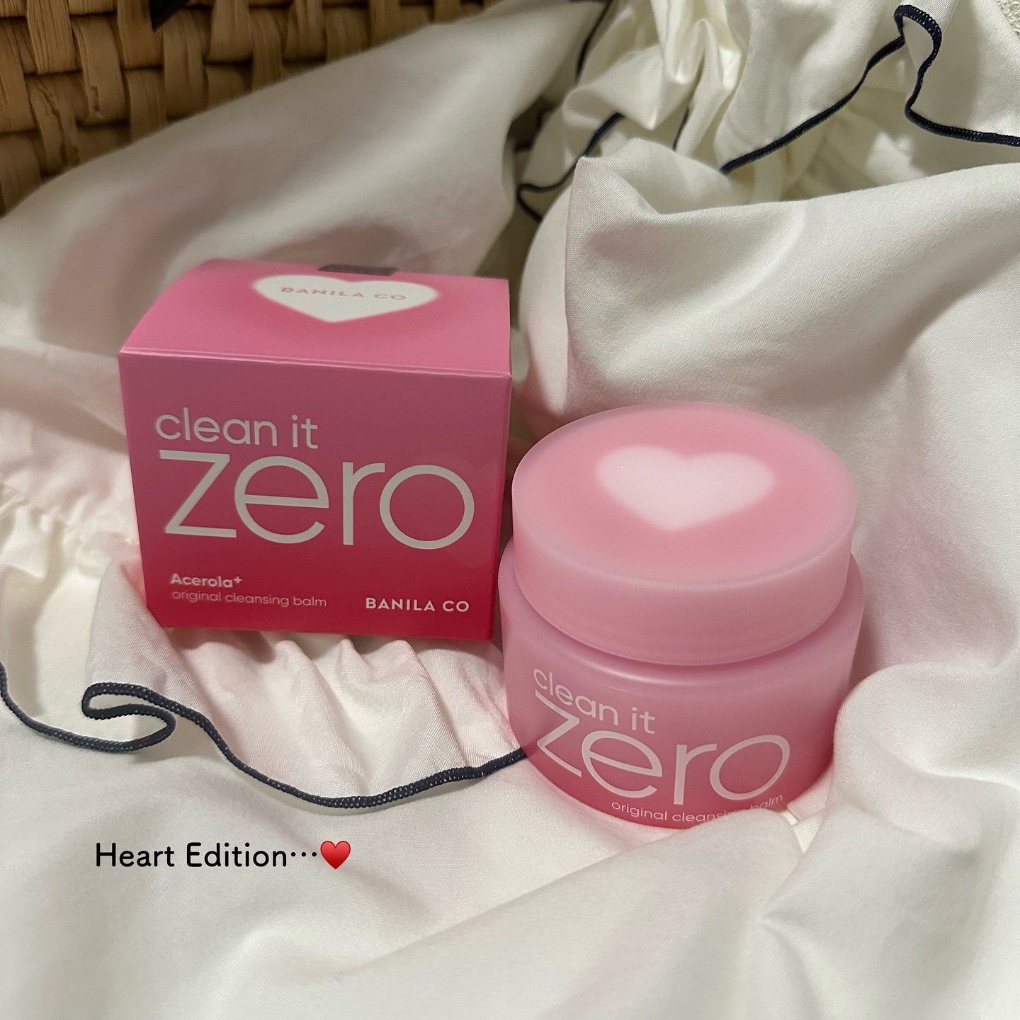 【PR】クリーンイットゼロクレンジングバーム ハートエディション♡

日本限定！バニラコ「クリーンイットゼロ クレンジングバーム ハートエディション」がQoo10で発売されました！

W洗顔不要！🩷ウォータープルーフメイクから超微細な汚れ