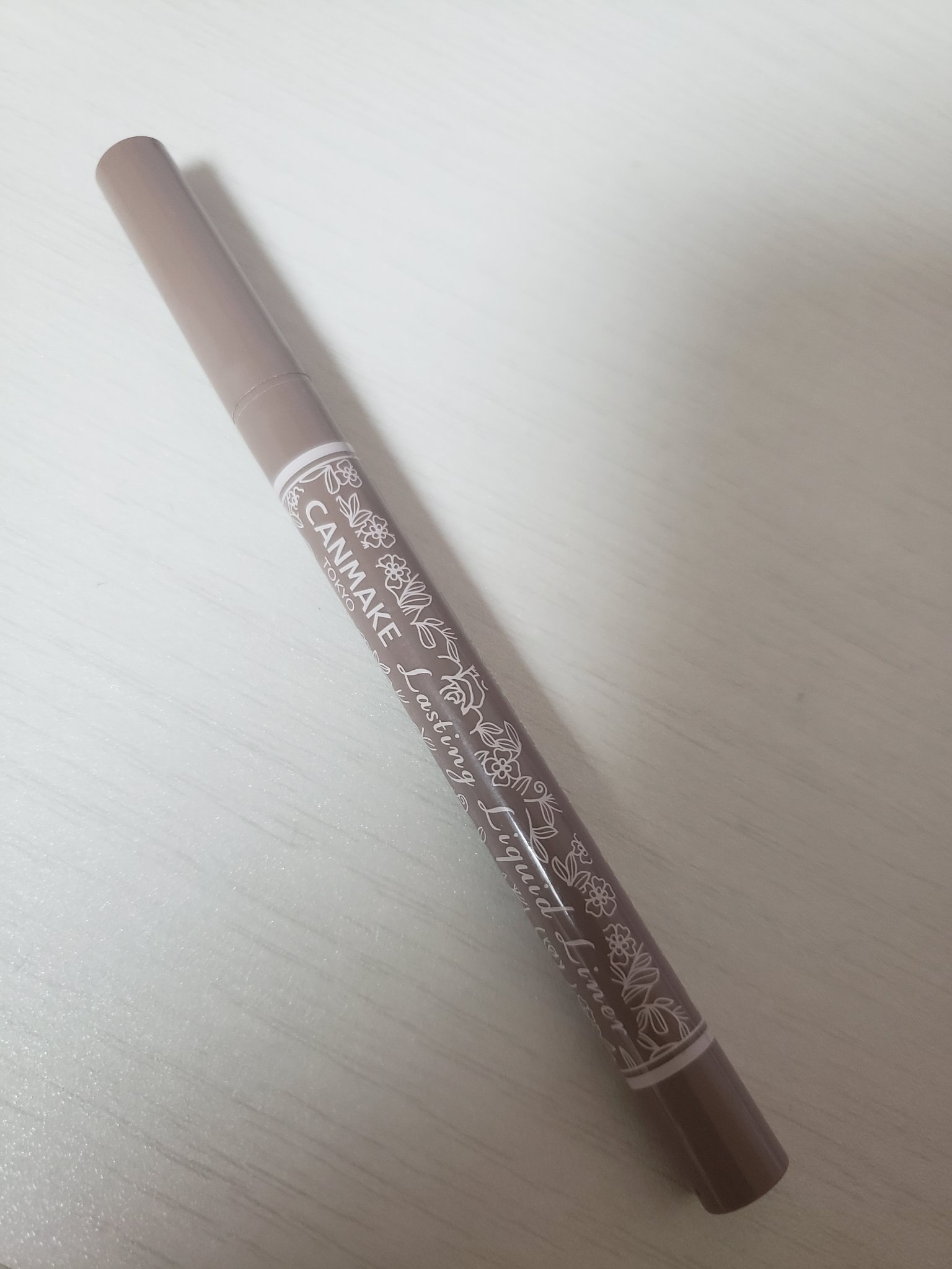 ラスティングリキッドライナー 05 グレージュ/キャンメイク/リキッドアイライナーを使ったクチコミ（1枚目）