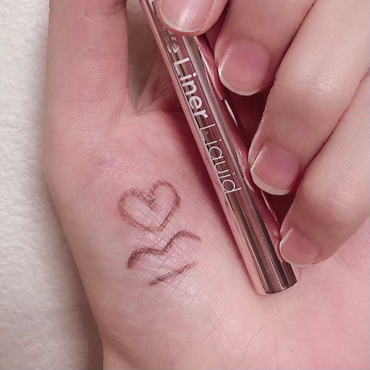 リキッドアイライナーR4/ラブ・ライナー/リキッドアイライナーを使ったクチコミ(4枚目)