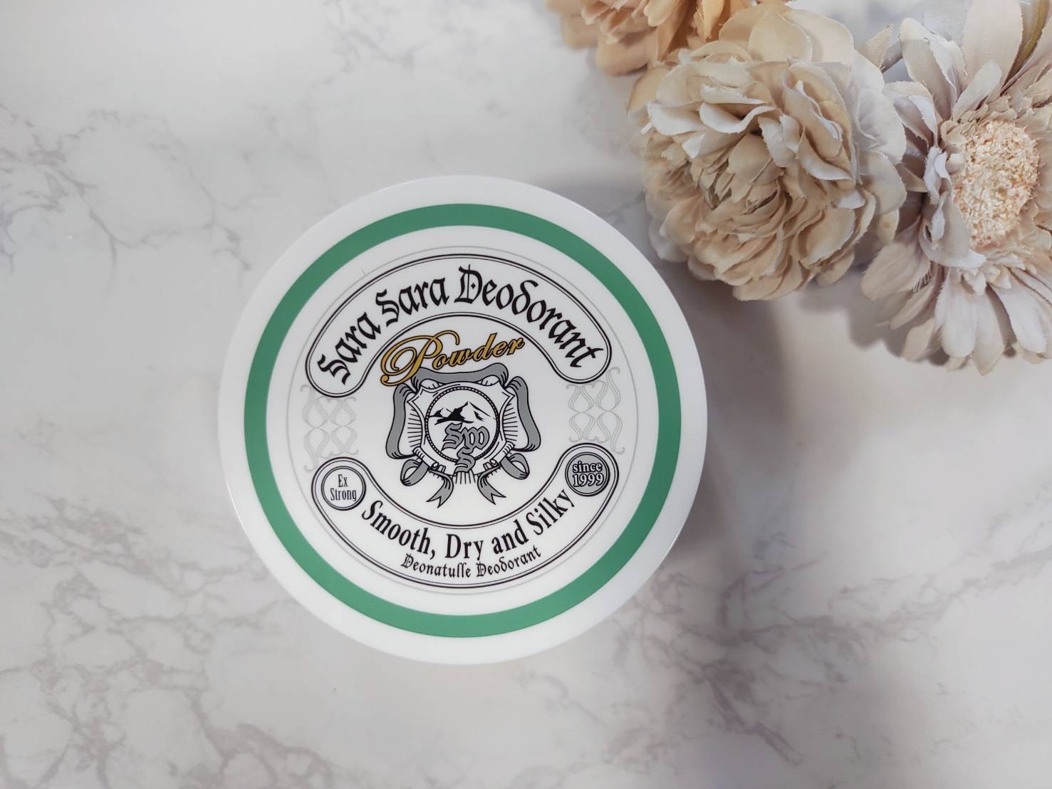 薬用さらさらデオドラントパウダー/デオナチュレ/デオドラント・制汗剤を使ったクチコミ（2枚目）