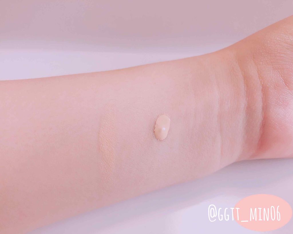 GLOSSING WATERFUL FOUNDATION/3CE/リキッドファンデーションを使ったクチコミ（3枚目）