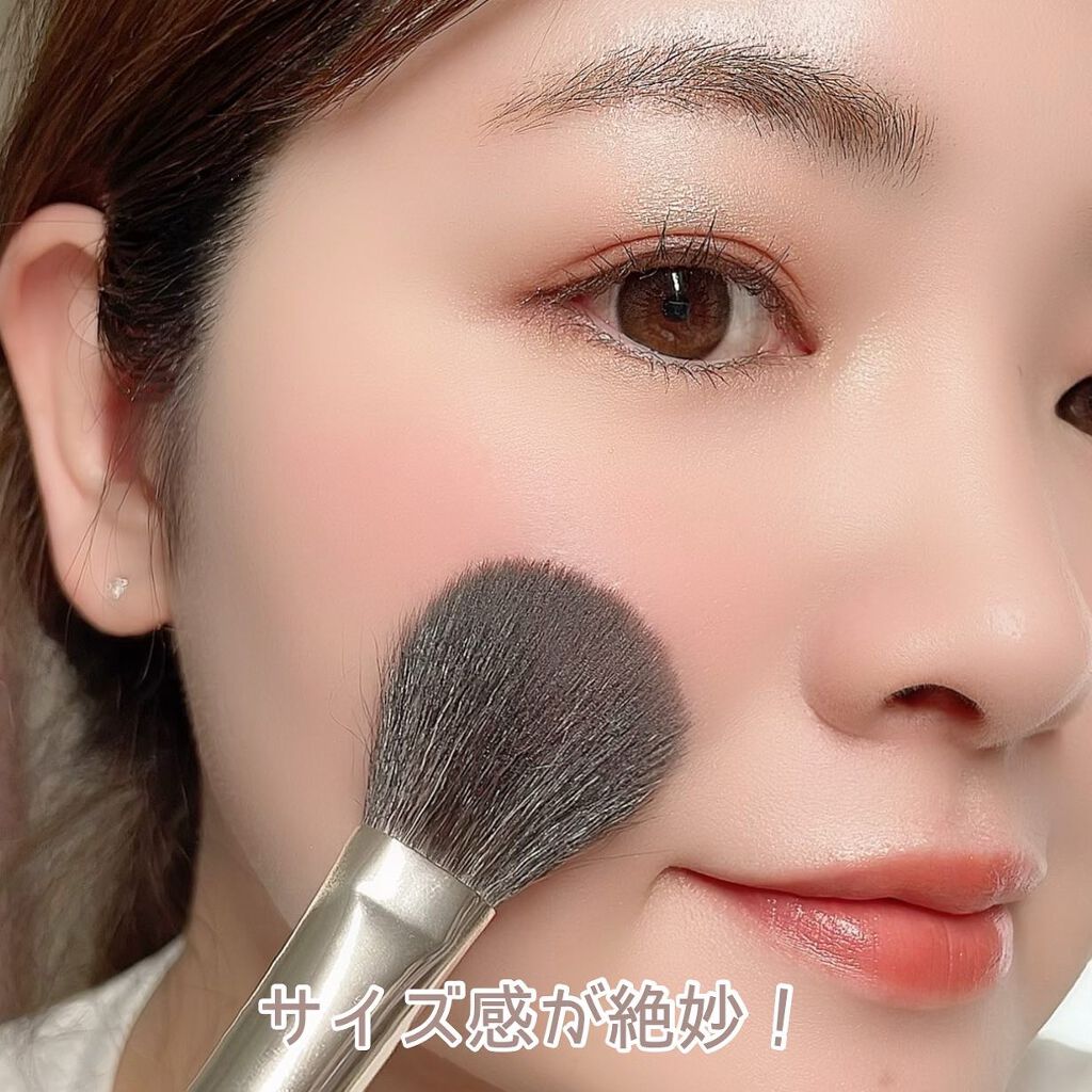 157 ライトタッチ ブラッシュ ブラシ/THE TOOL LAB/メイクブラシを使ったクチコミ(4枚目)