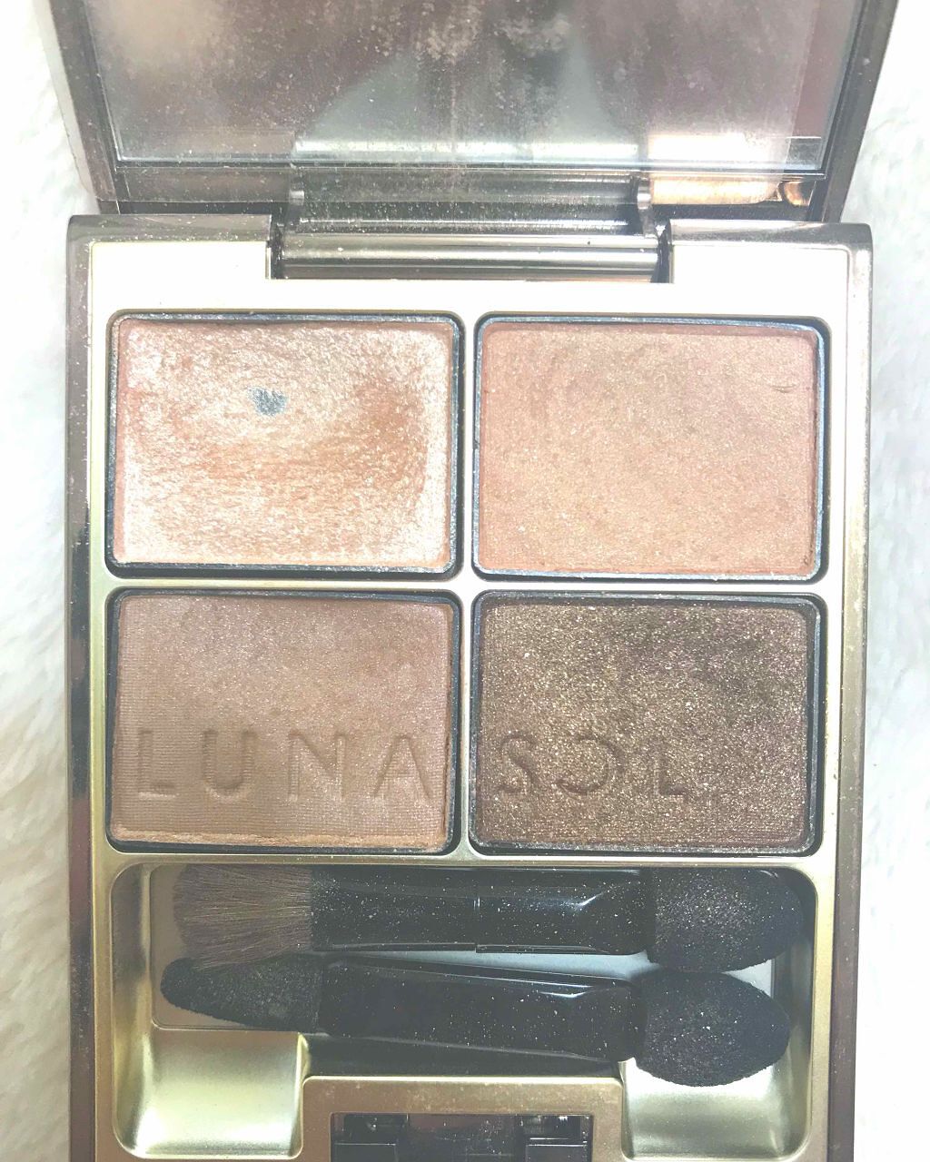 スキンモデリングアイズ/LUNASOL/アイシャドウパレットを使ったクチコミ（2枚目）