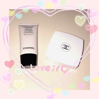 ル ブラン コンパクト ラディアンス 12 ベージュ ロゼ/CHANEL/パウダーファンデーションを使ったクチコミ（1枚目）