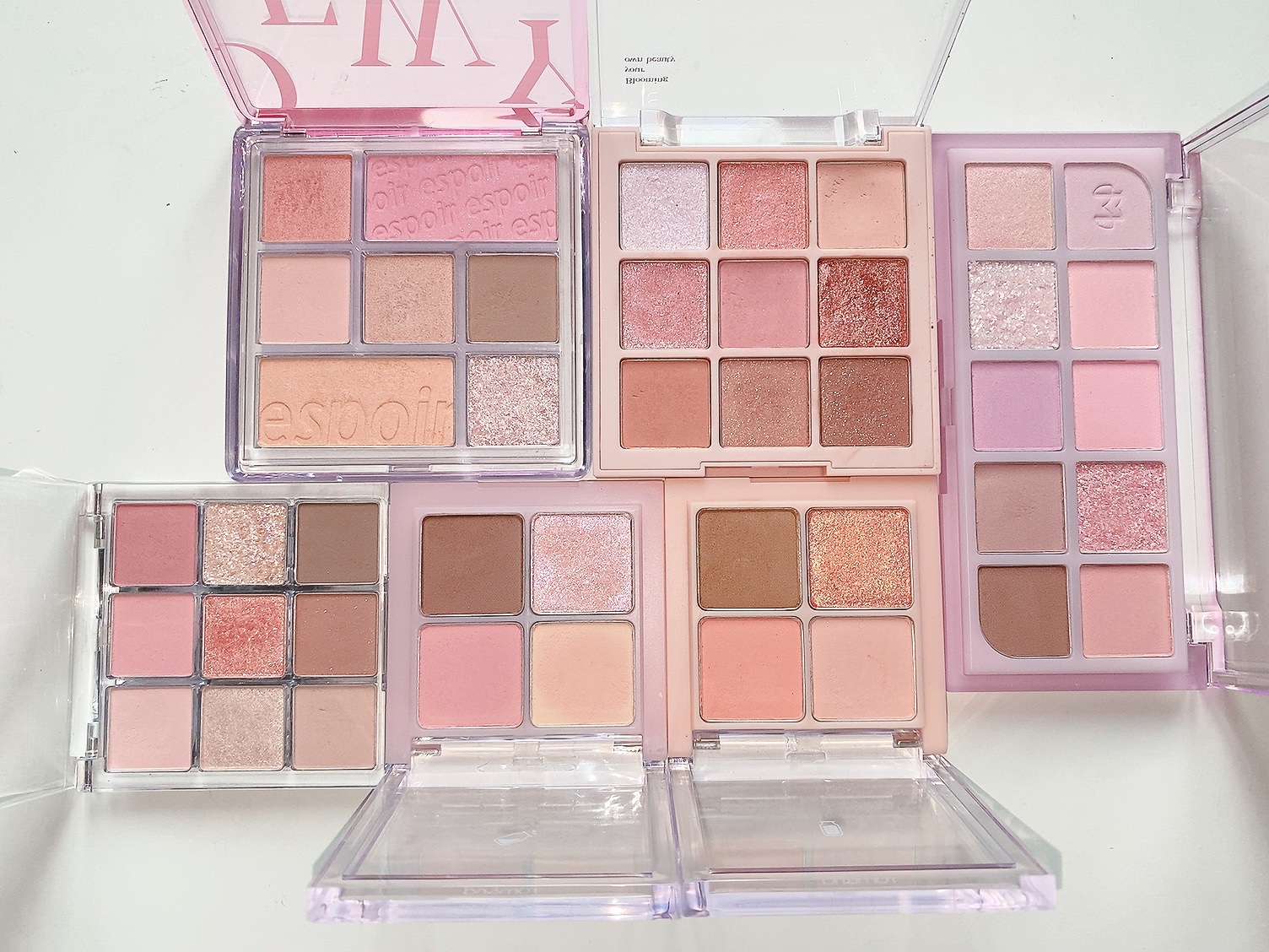 フィーアイパレットガラス 02 サマー/fwee/アイシャドウパレットを使ったクチコミ（1枚目）