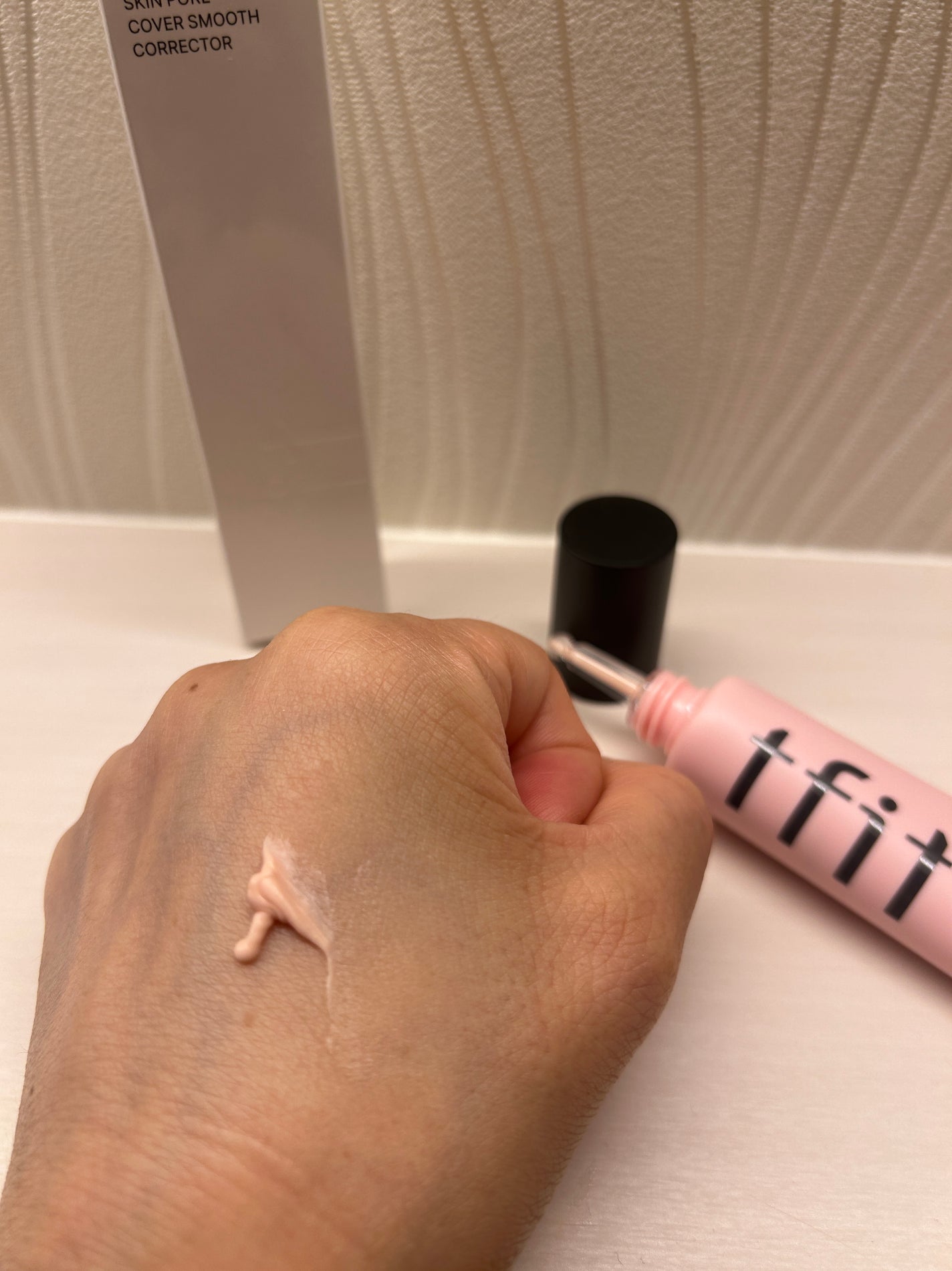 デリケートシルクベールアートプライマー/TFIT/化粧下地を使ったクチコミ(4枚目)